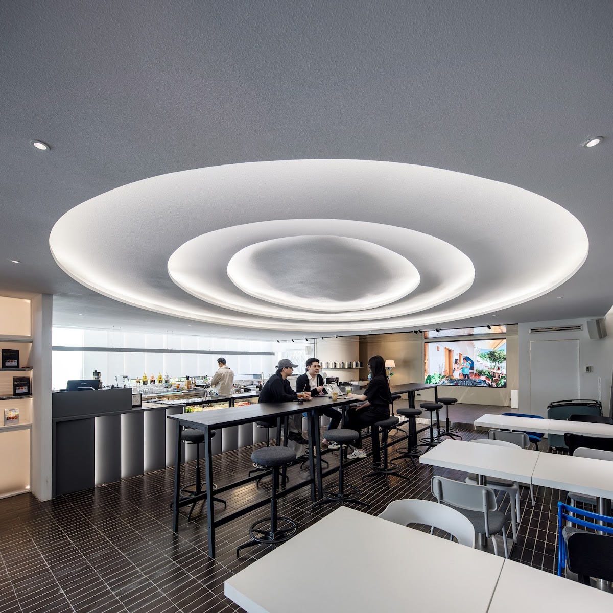 Raydus Cafe & Bar - Suvarnabhumi คาเฟ่ และ บาร์ สุวรรณภูมิ