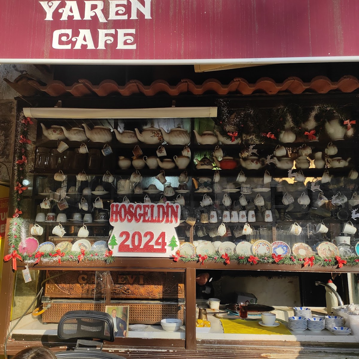 Yaren Cafe