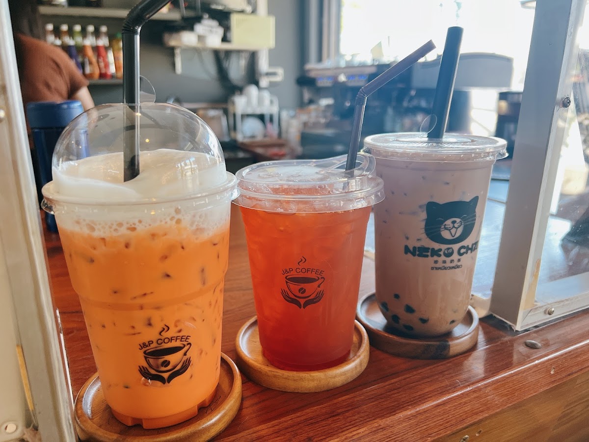 J&P Coffee บึงไม้ - 3