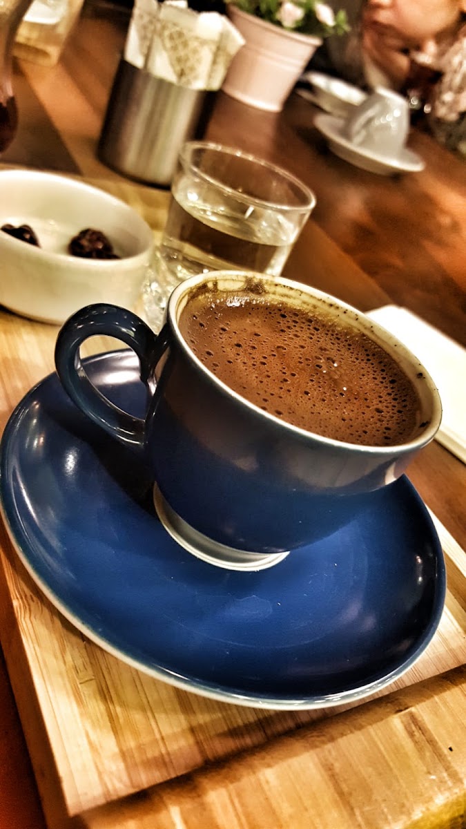 HUQQA MAR & RESTAURANT