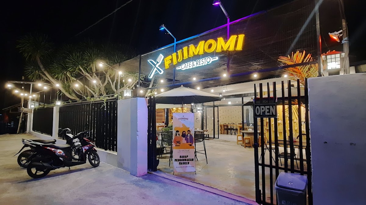 Cafe & Resto Fijimomi