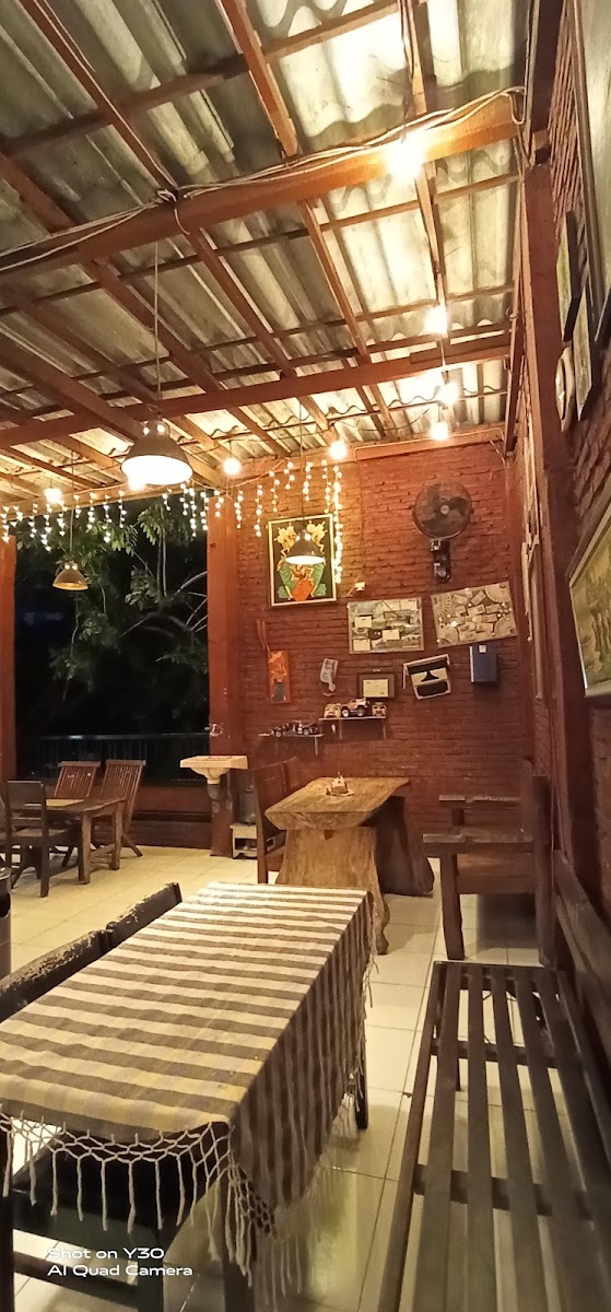 Warung & Cafe Jember