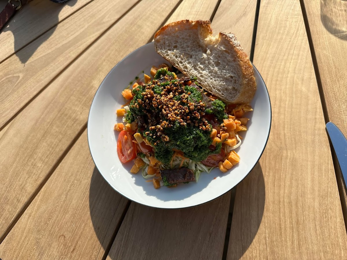 Albis kaffebar og secondhand - 2