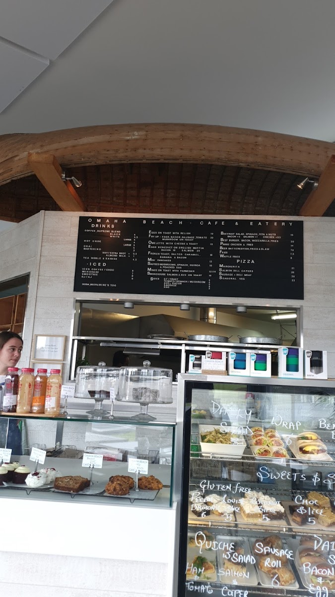 Omaha Beach Cafe - 2