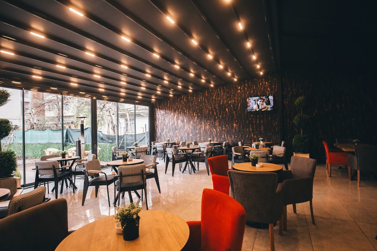 Arka Bahçe Cafe - 4