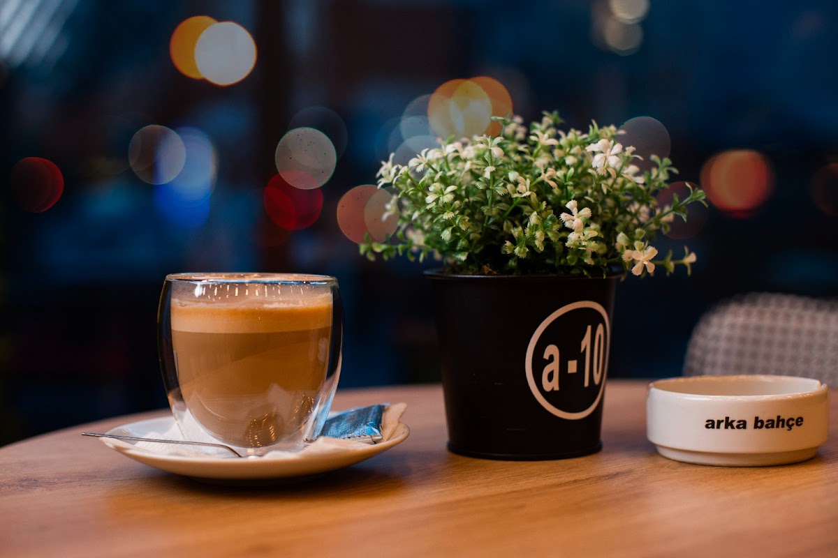 Arka Bahçe Cafe - 6