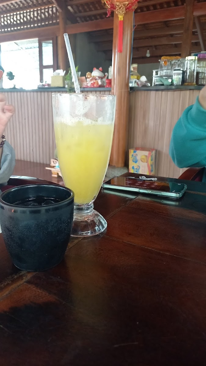 Hương Sứ Coffee & Tea - 7