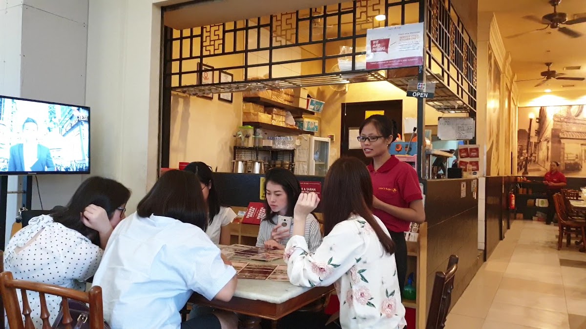 Lau's Kopi Food Centrum Kemayoran