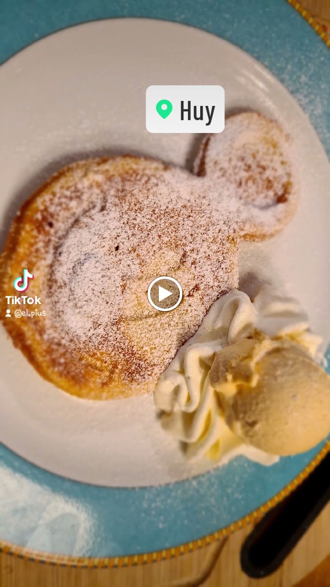 Pia's EisManufaktur & Kaffee - 2