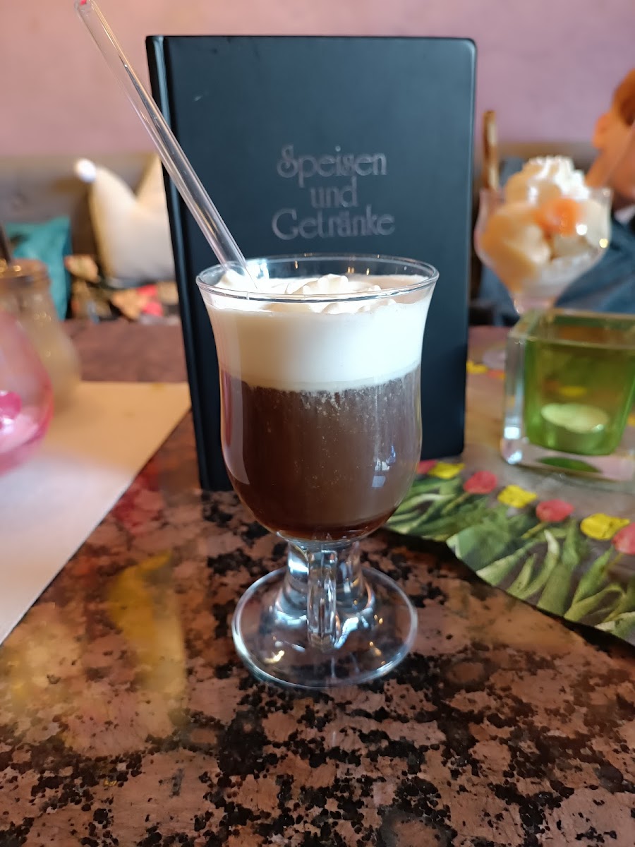 Pia's EisManufaktur & Kaffee - 6