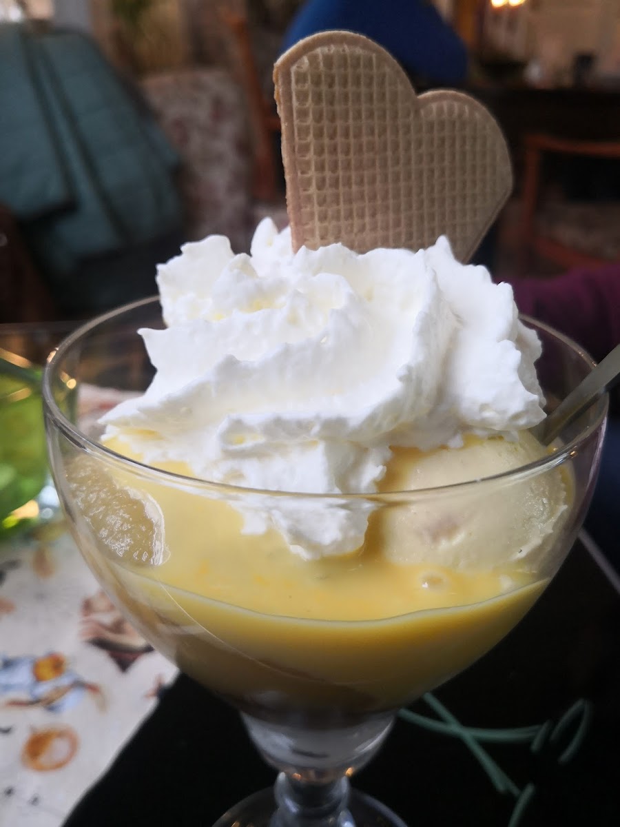 Pia's EisManufaktur & Kaffee - 9