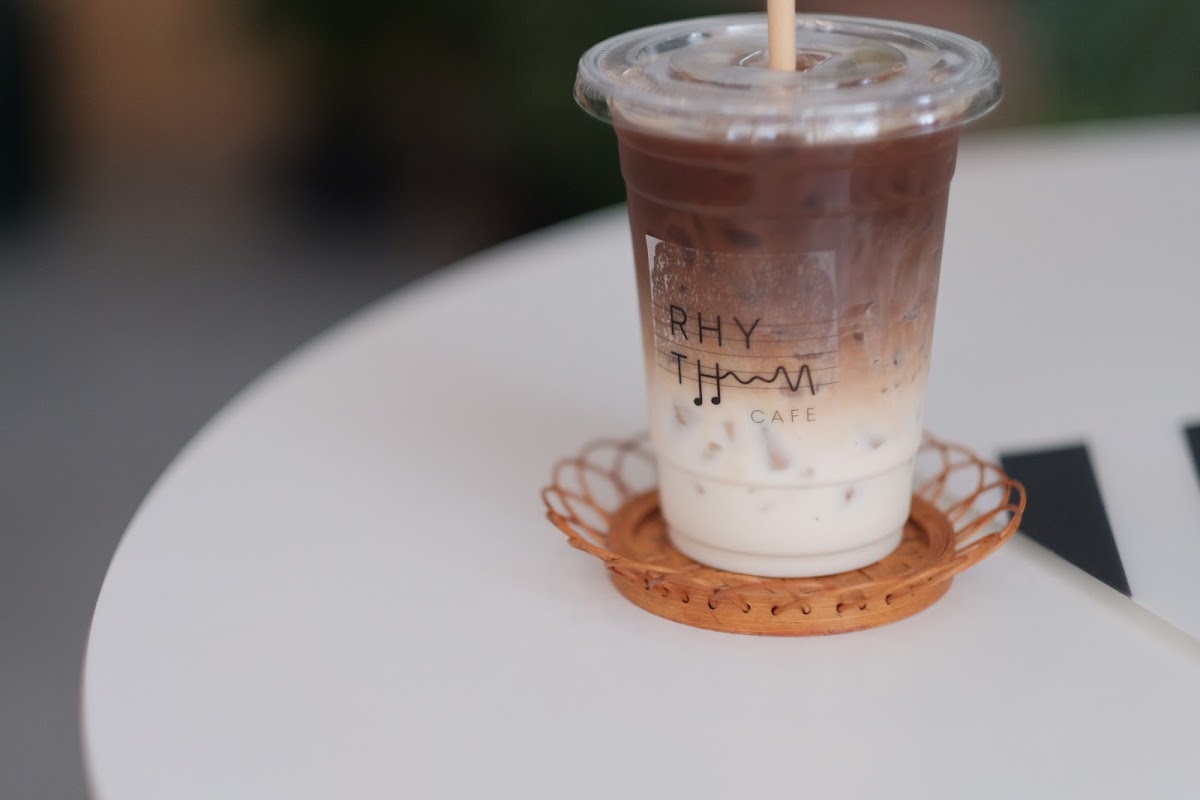 RHYTHM cafe & eatery (ริธธึม คาเฟ่) - 9