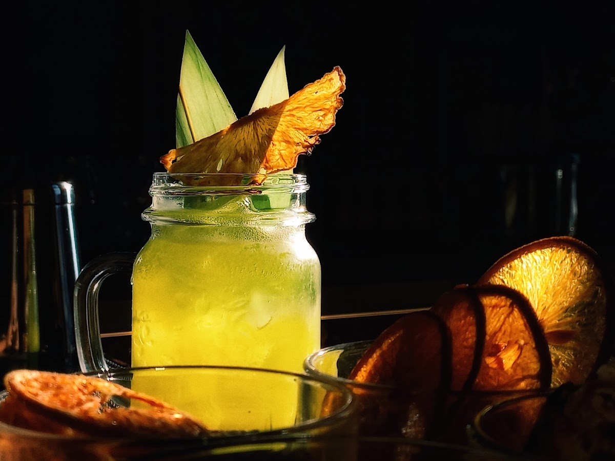 Misʹke Kafe 1604 - 3