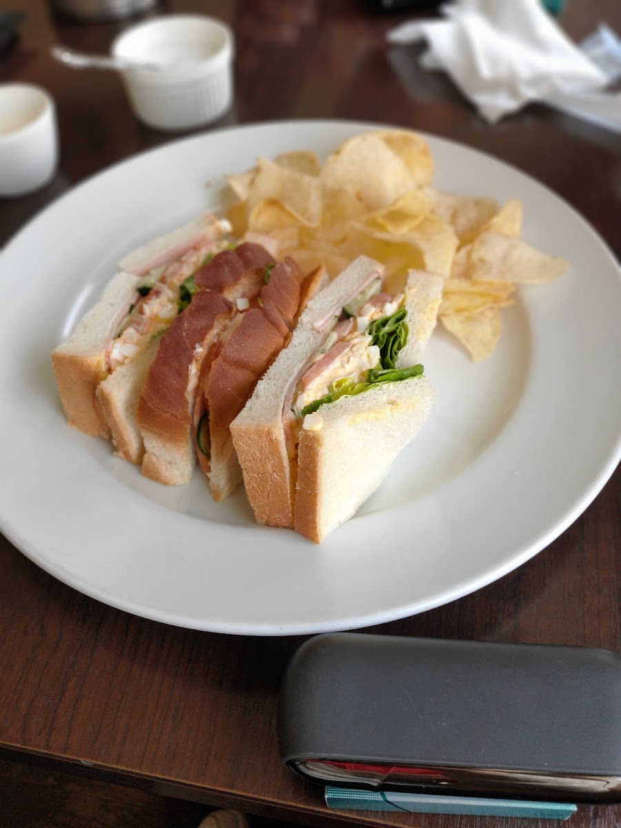 Cafe Dining Crocus - 10