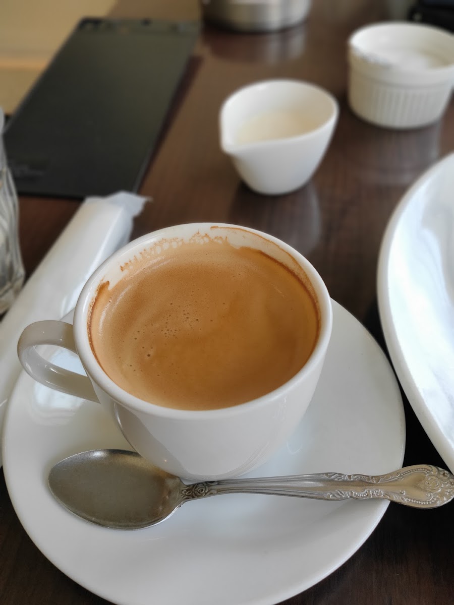 Cafe Dining Crocus - 6