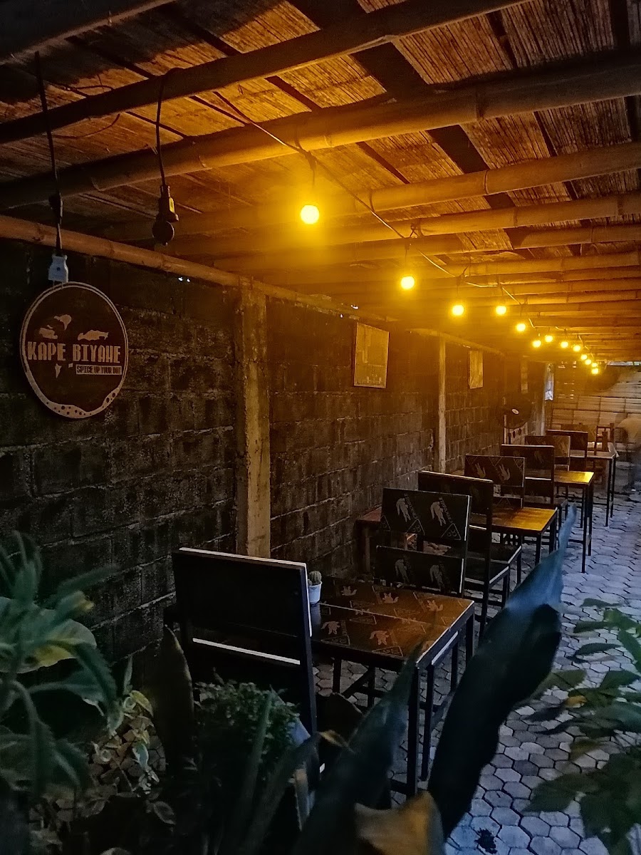 Kape Biyahe Snack Cafe