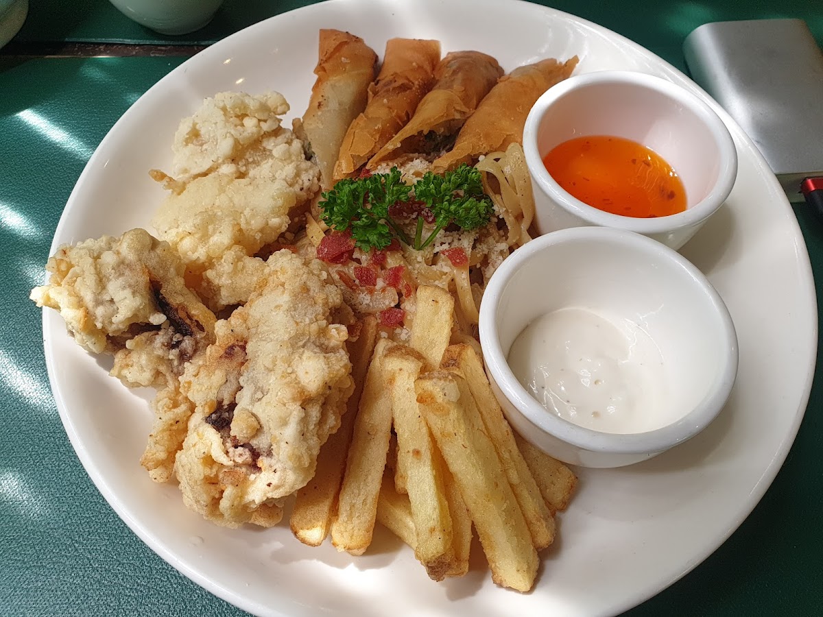 Sinner or Saint Cafe - 10