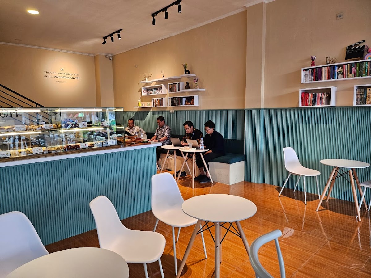 Kalori Bakery & Cafe