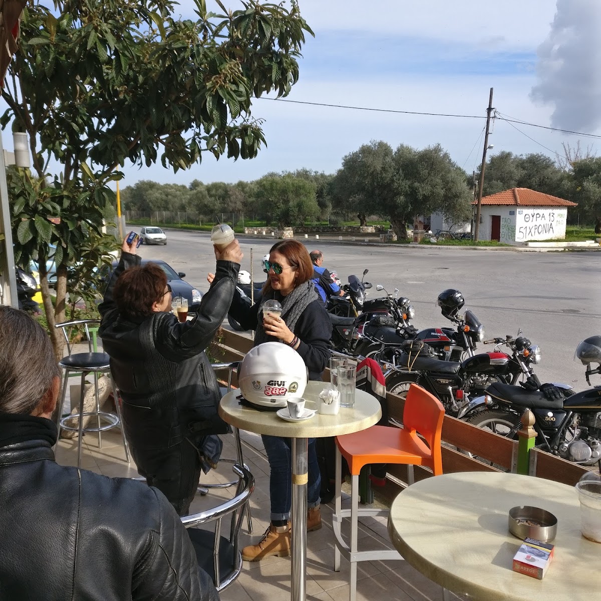 Chnaras Café & Market - 3