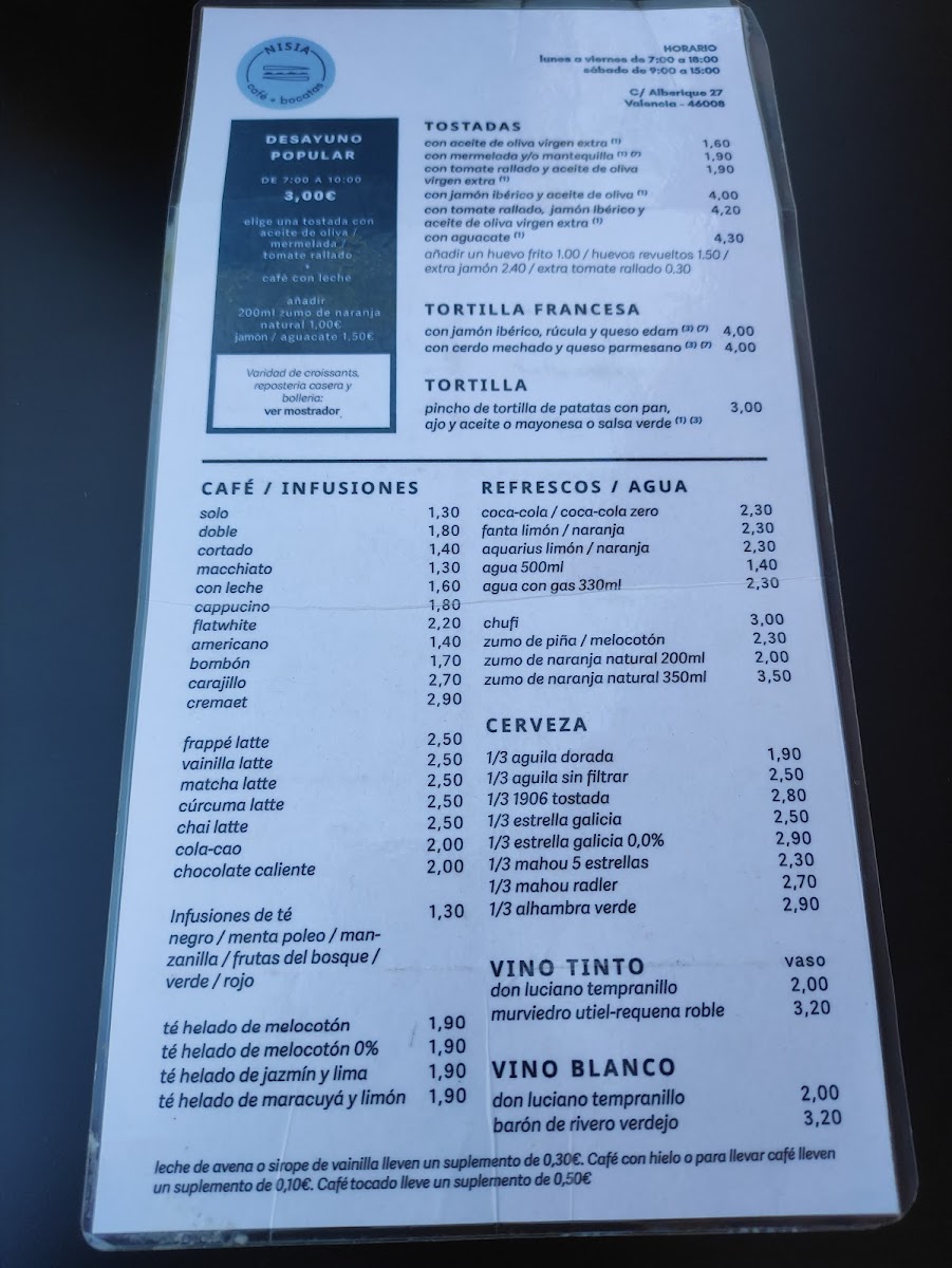 Nisia Cafetería y Bocatería - 5