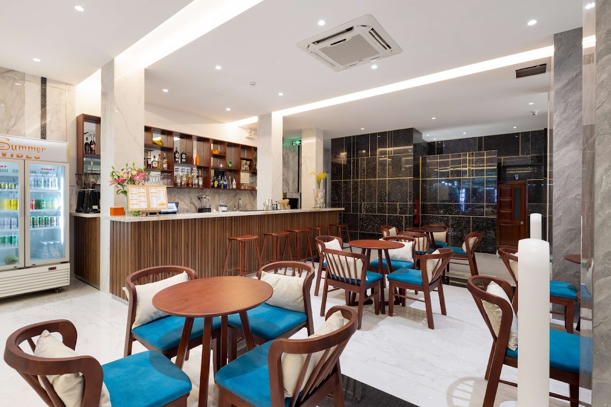 Summer Vibes Café Bar