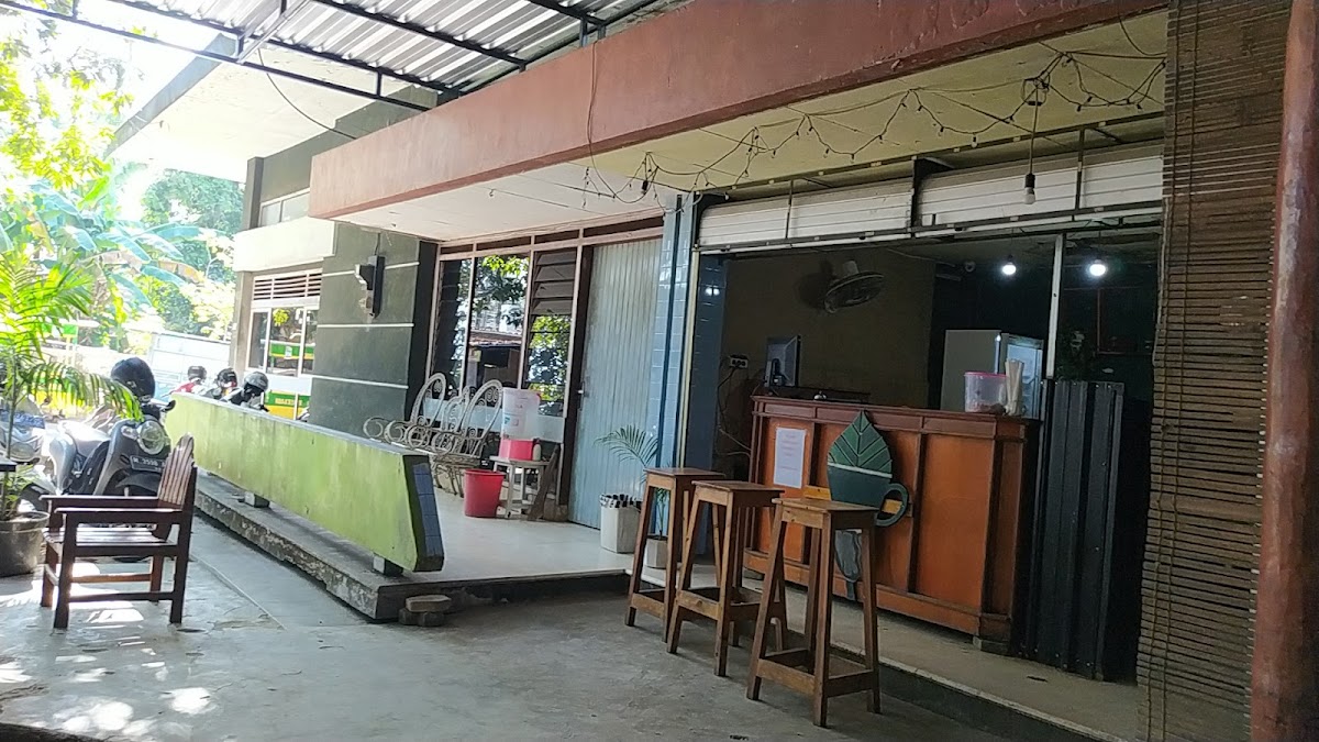 SINGGA BATU CAFE & RESTO