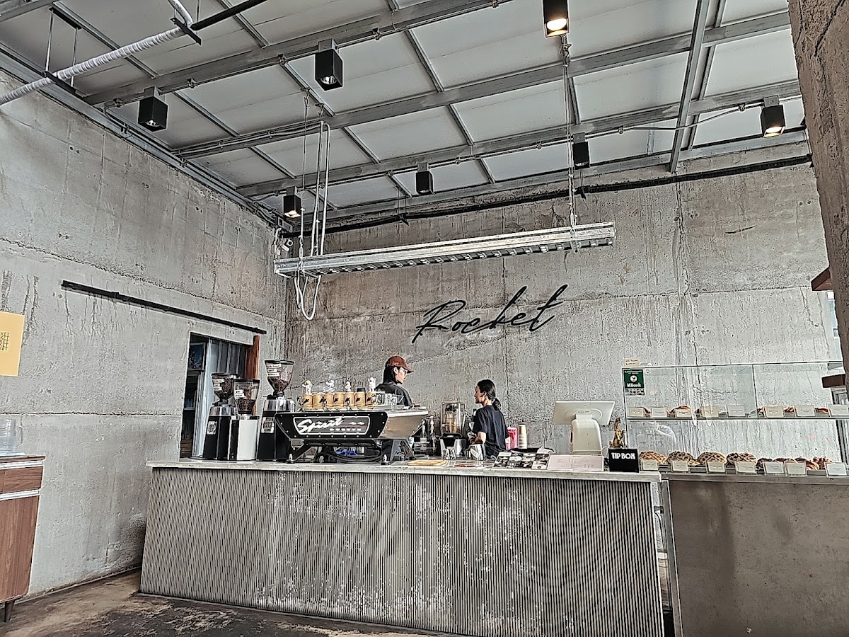 Rocket Coffee Roastery & Baking