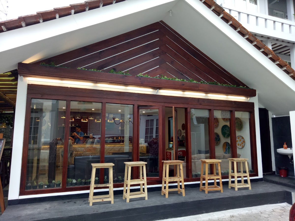 Syl's Kitchen Cabang OBC Ranca Bentang