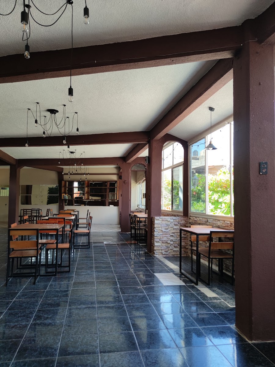 El BARATIE Cafetería