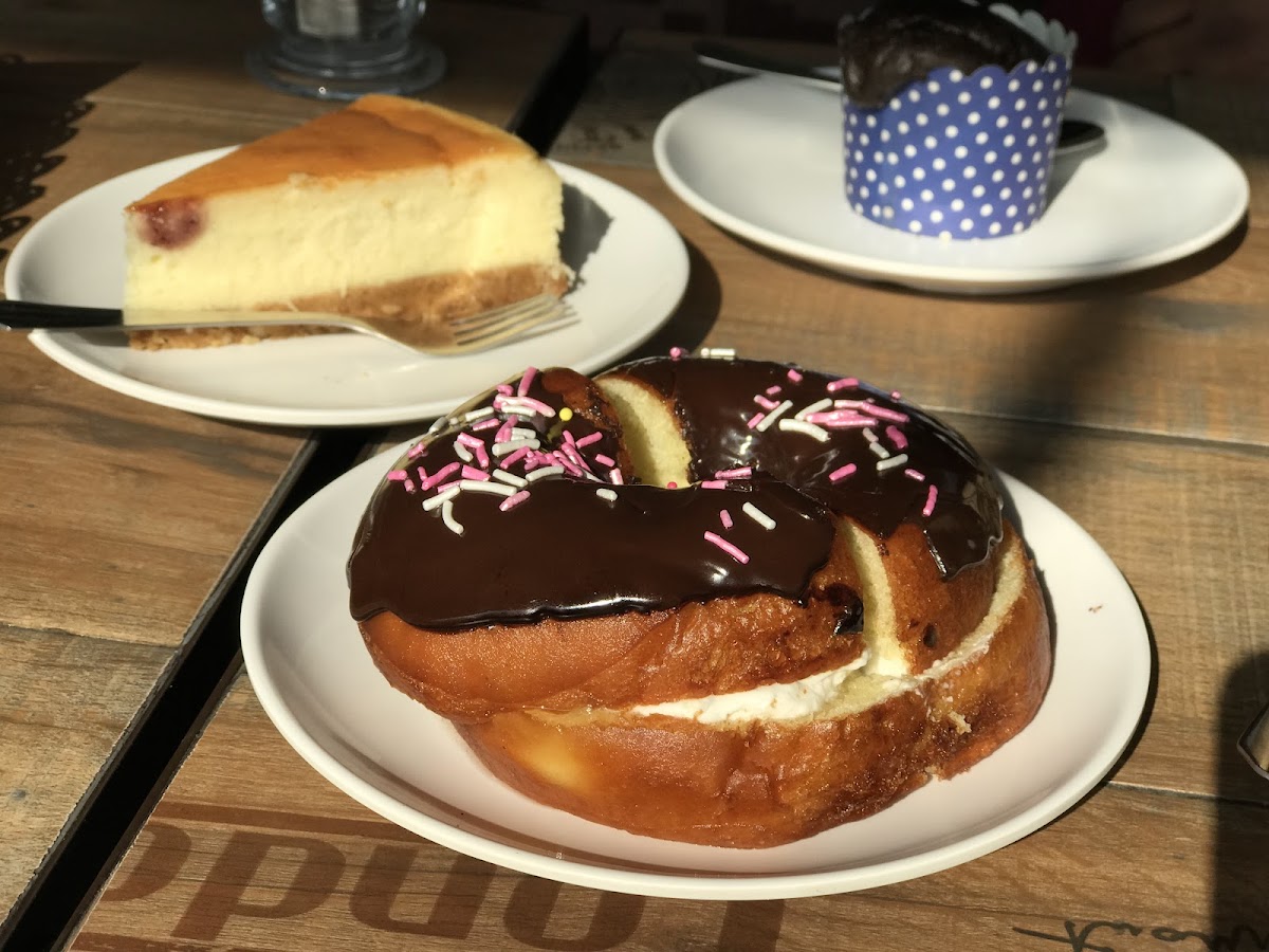 Taja bakery and cafe - 9