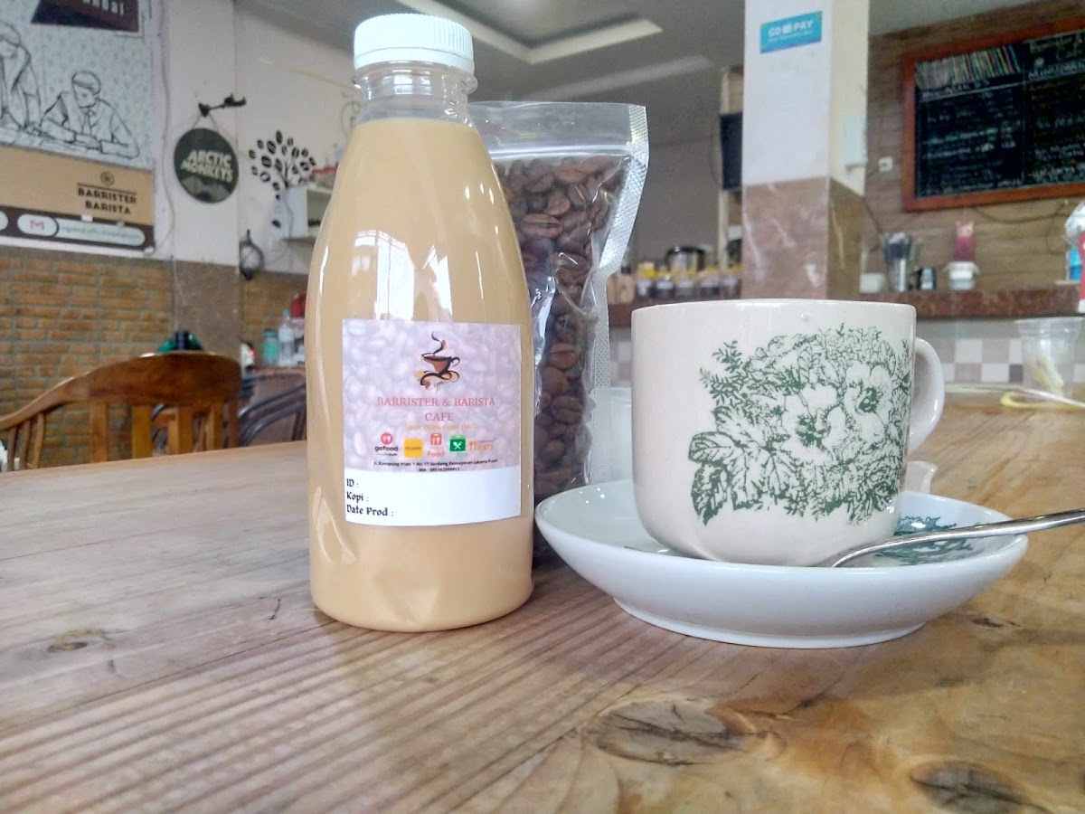 Barrister & Barista Cafe - 3