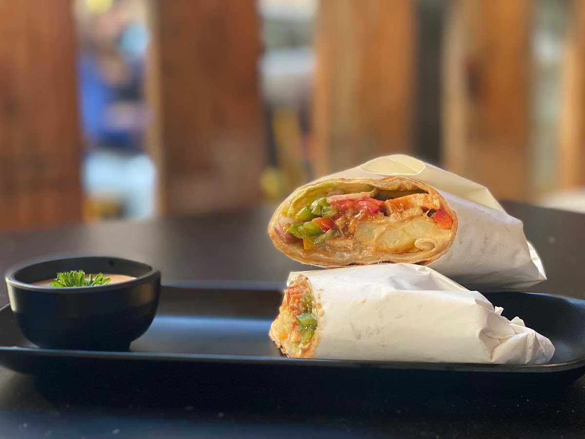 The lil Paris Cafe - 5