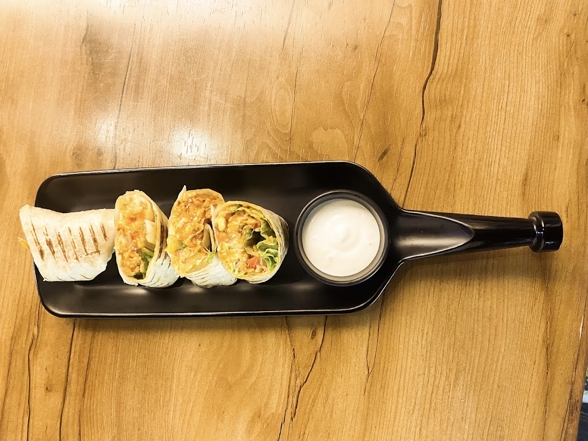 The lil Paris Cafe - 7