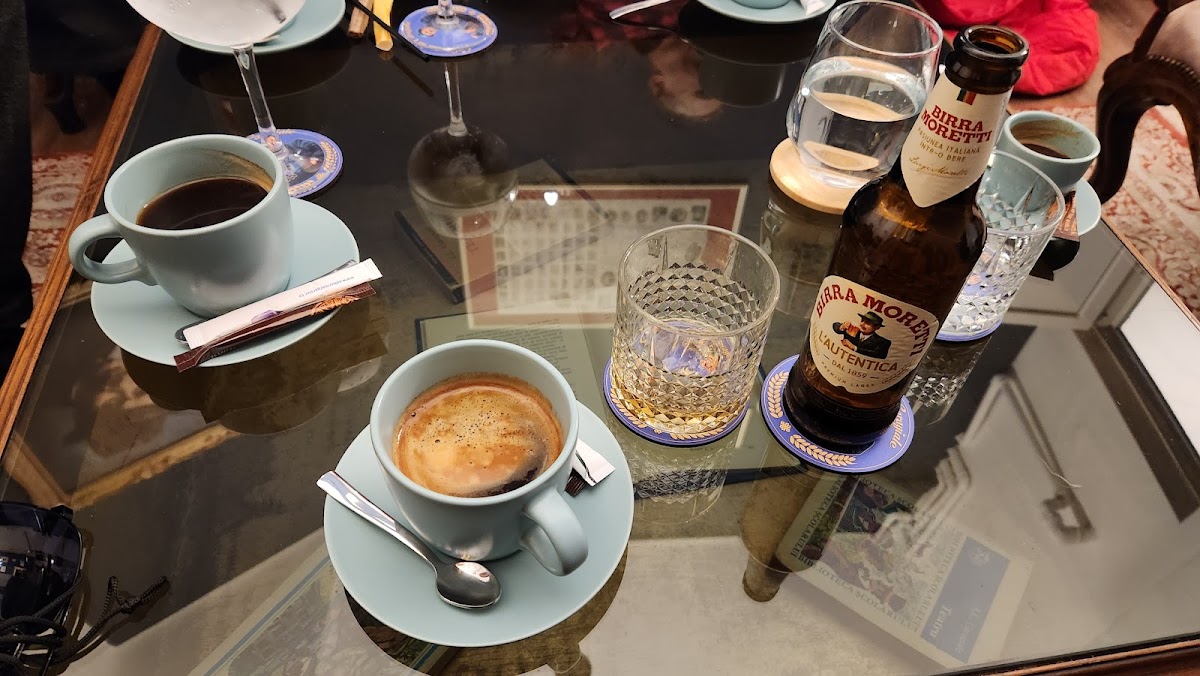 Cafeneaua lui Caragiale - 10