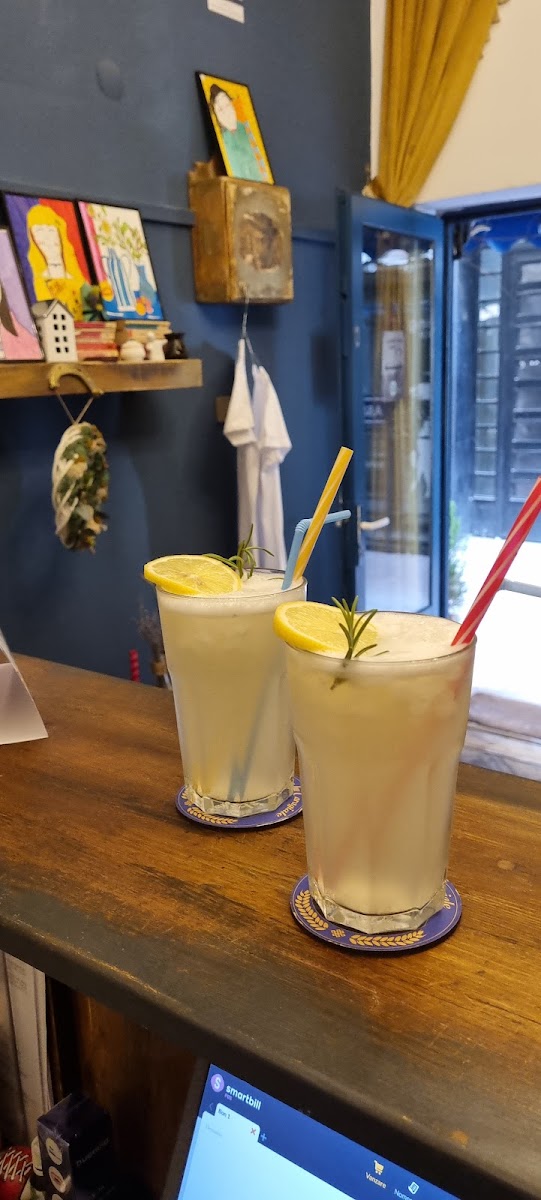 Cafeneaua lui Caragiale - 7