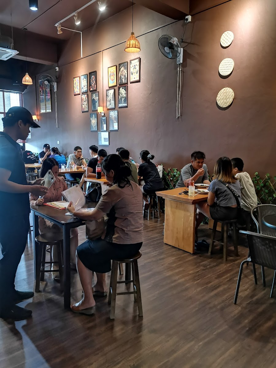 Flavo Cafe (Rumah Dayak)