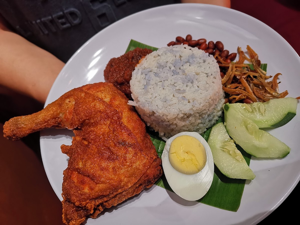 Flavo Cafe (Rumah Dayak) - 10