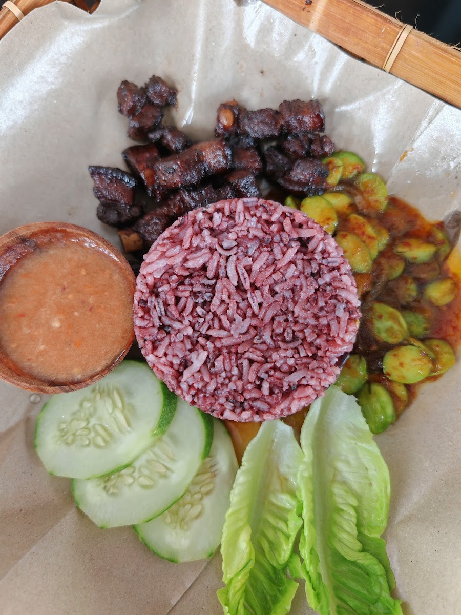 Flavo Cafe (Rumah Dayak) - 9