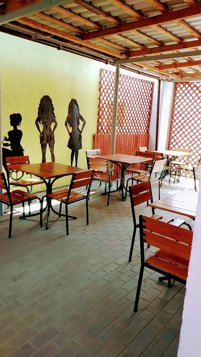 Кафе 'Garage'75'