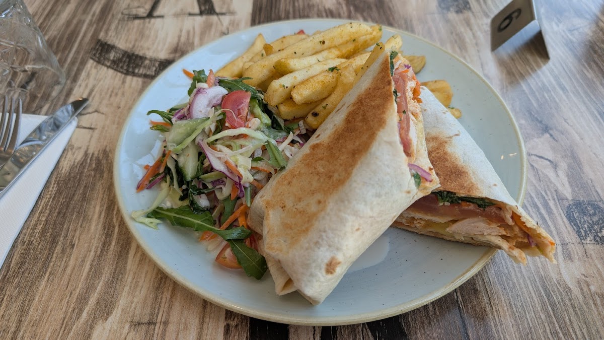 Poppy's Verandah Cafe - 10