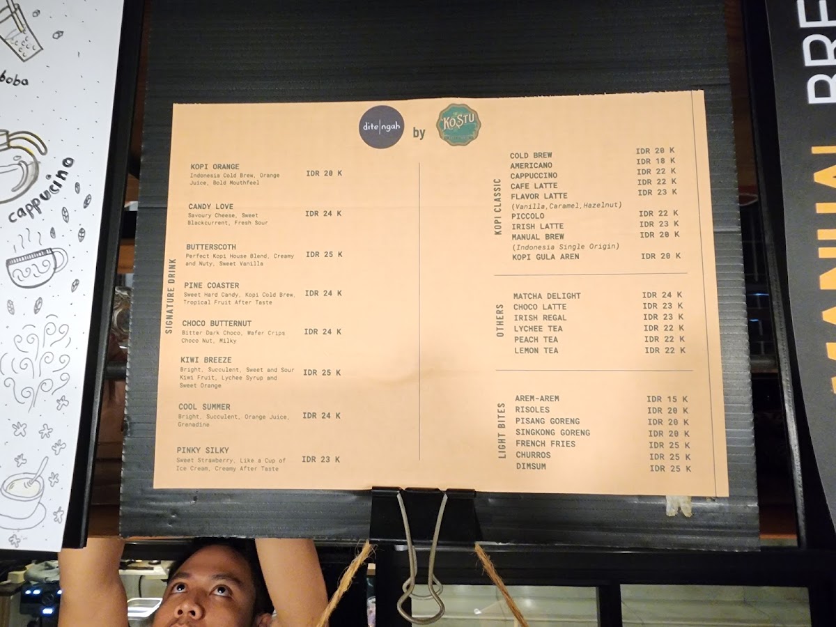 Di tengah by KoStu - 4