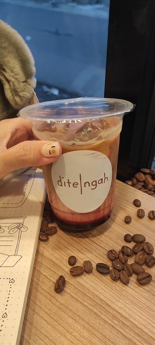 Di tengah by KoStu - 6