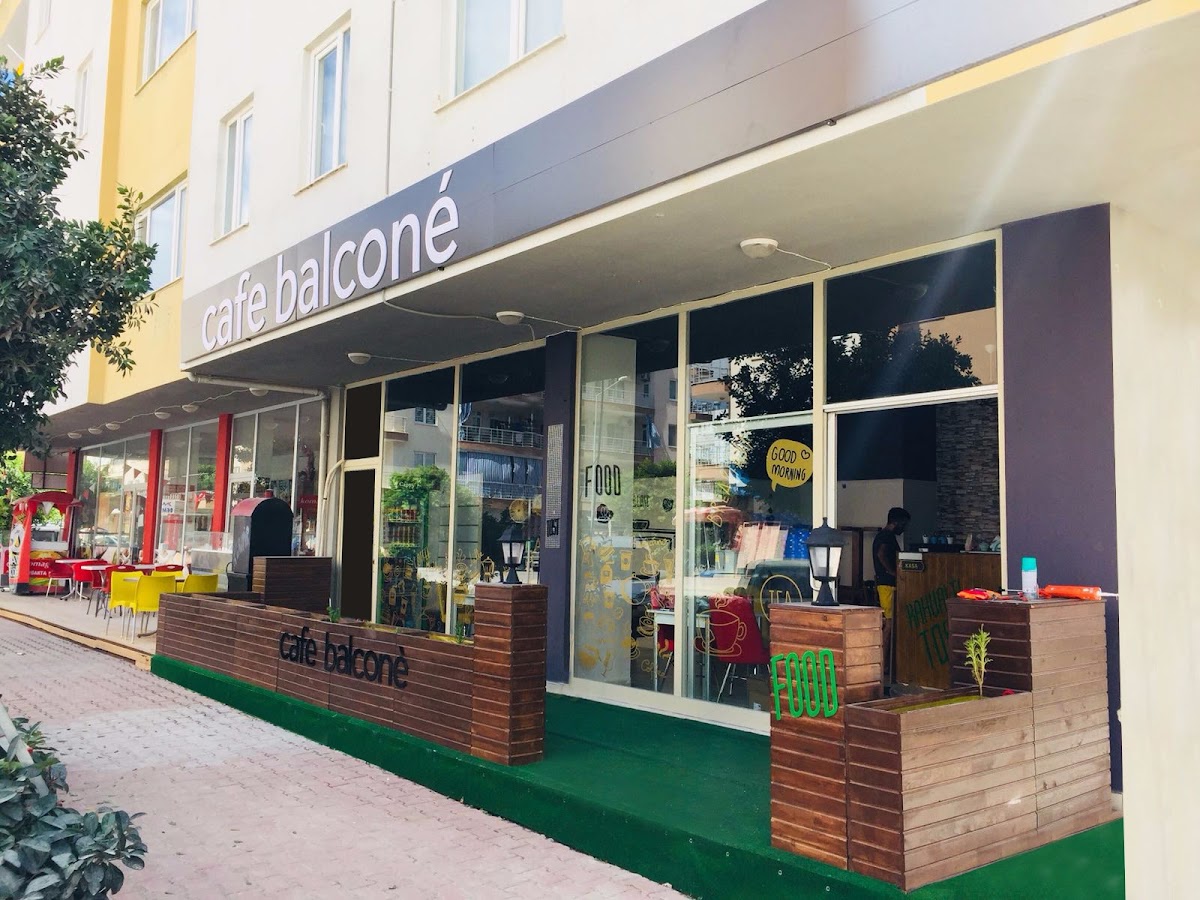 Cafe Balconé