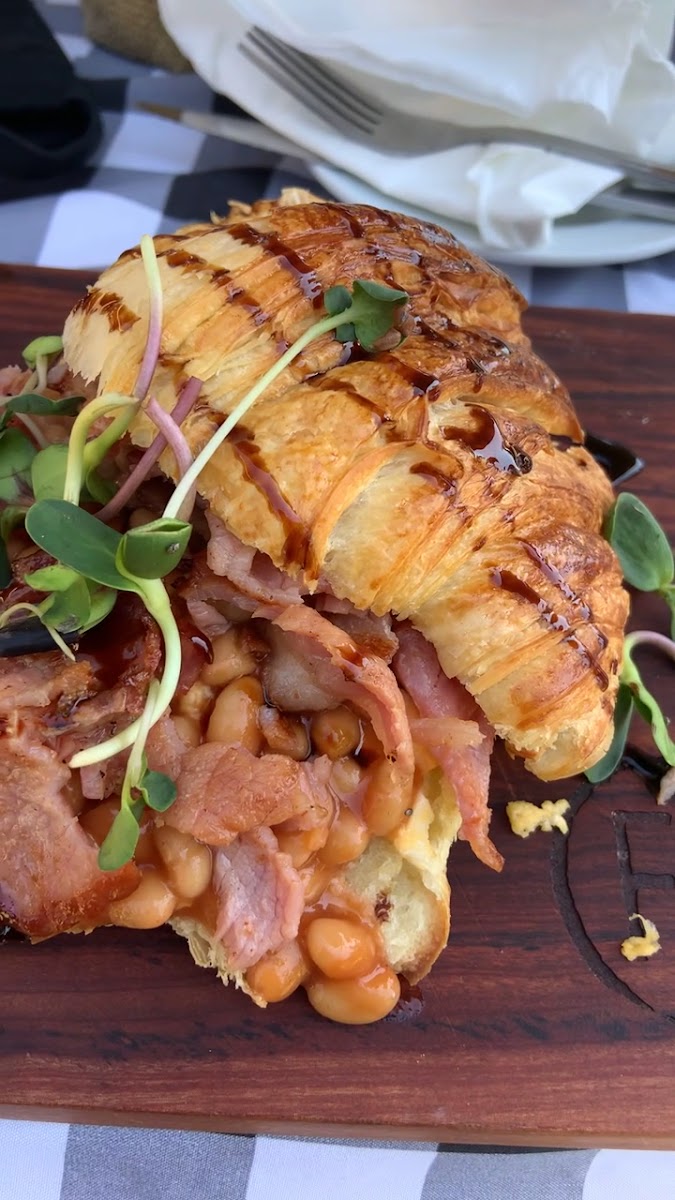 Freshly Ground Cafe - 2