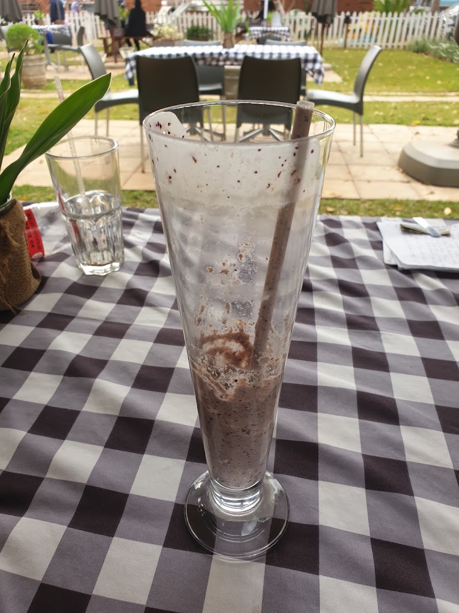 Freshly Ground Cafe - 6