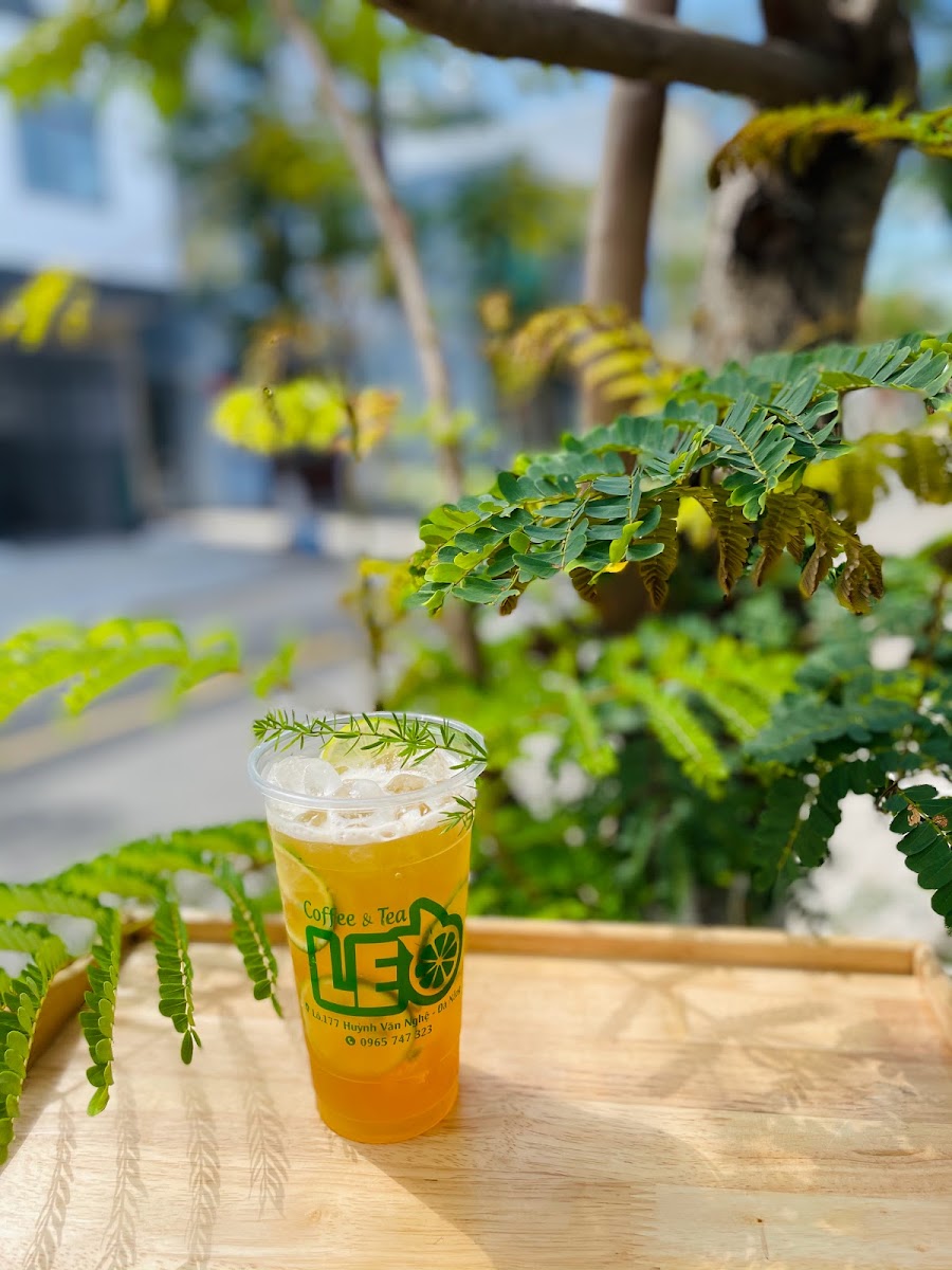 LE'O COFFEE & TEA - 10