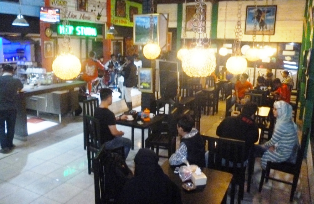 Rumah Makan Panorama - 9