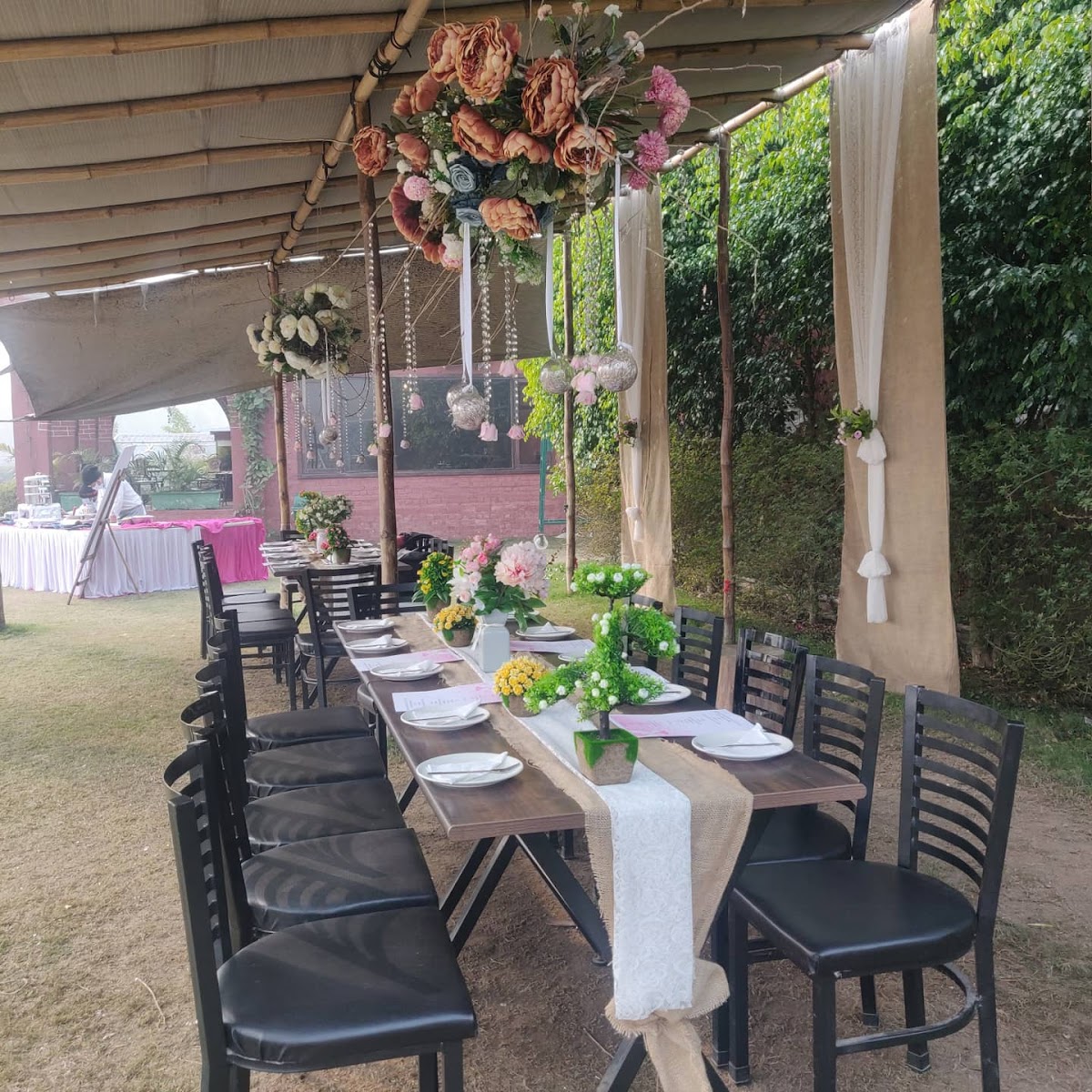 THE HSC The Horse Shoe Cafe