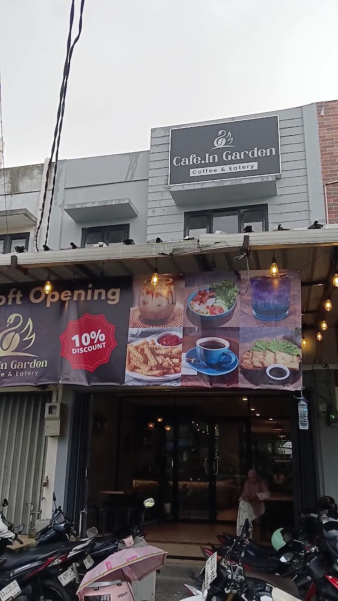 Cafe.In Garden Dasana Indah