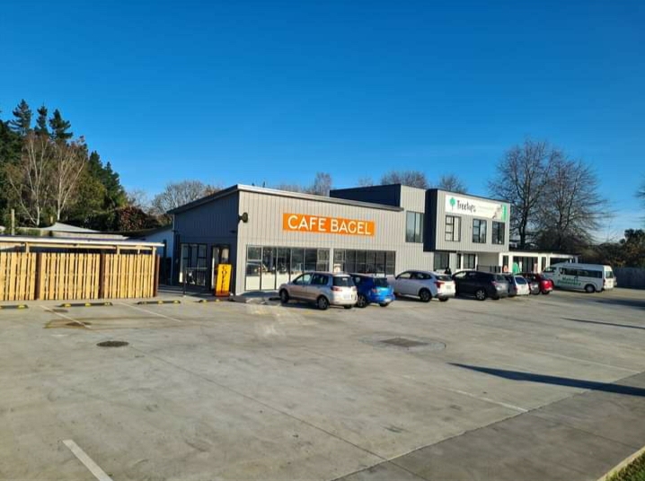 Cafe Bagel